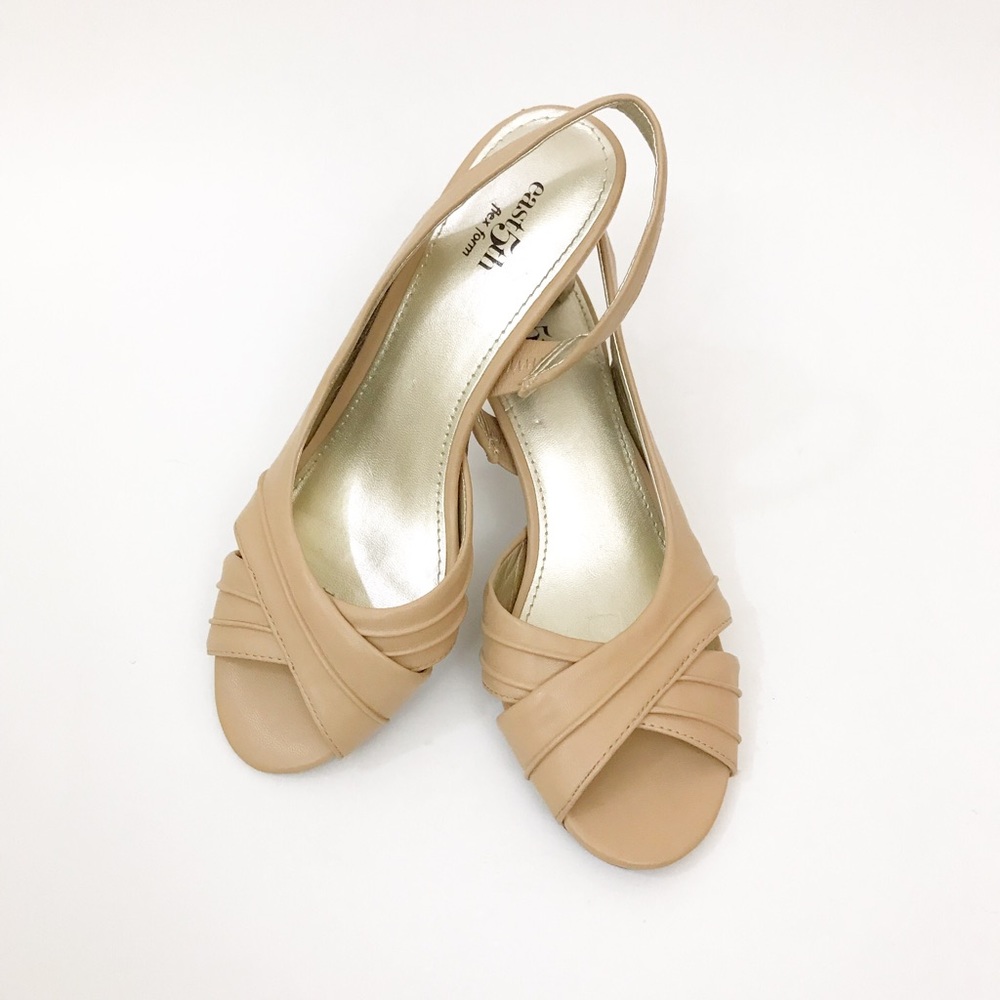 East 5th Flex Form Peep Toe Heel